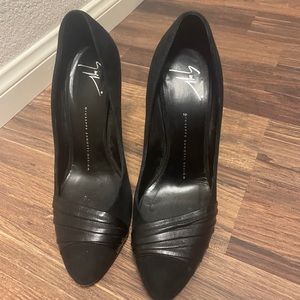 giuseppe zanotti black pumps 38 1/2